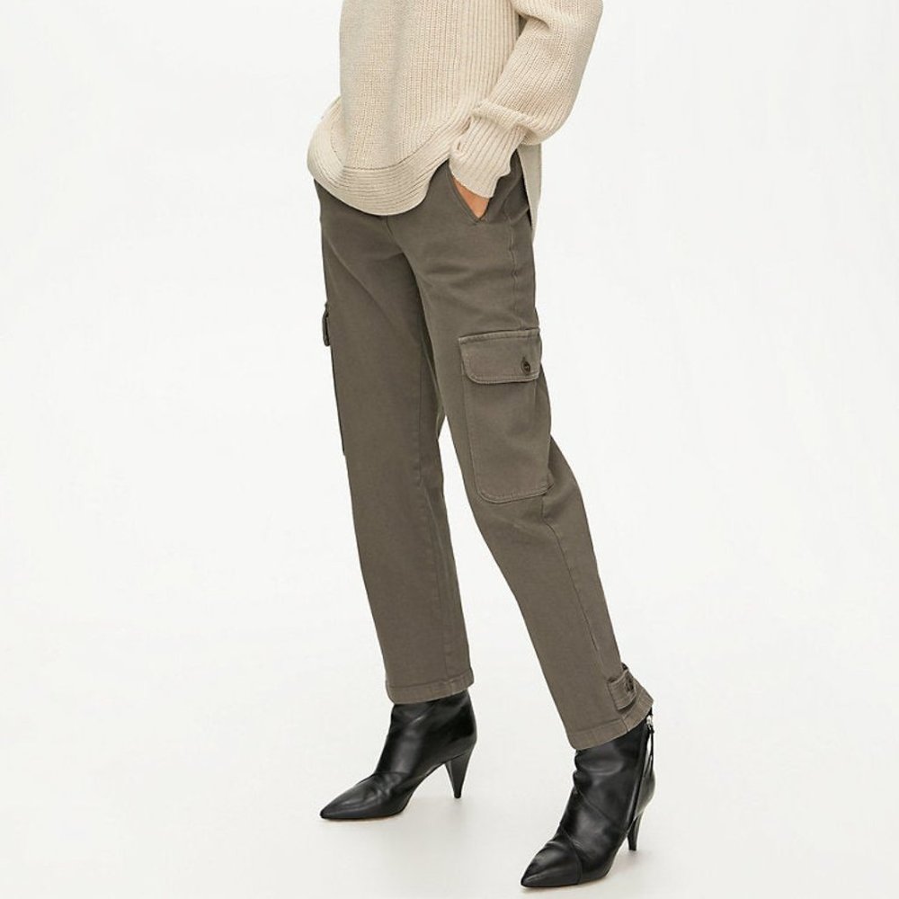 Aritzia Wilfred Free cargo pant